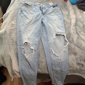 Levi skinny jean